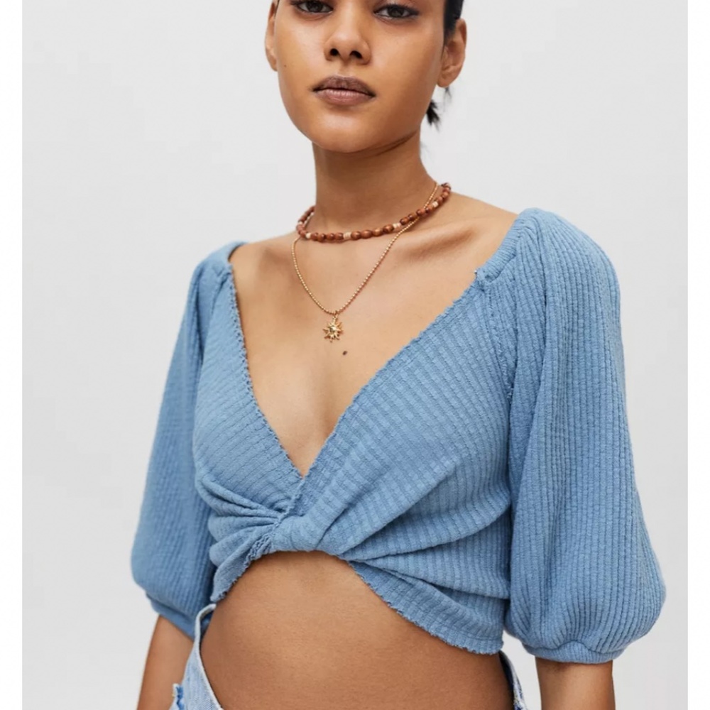 Urban Outfitters top - Picture 2 of 3